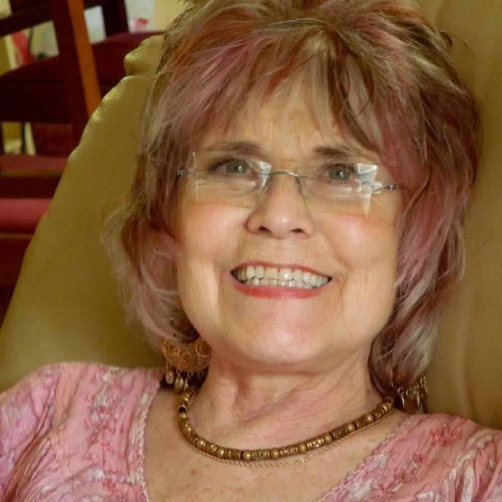 Meet your Posher, Gayla